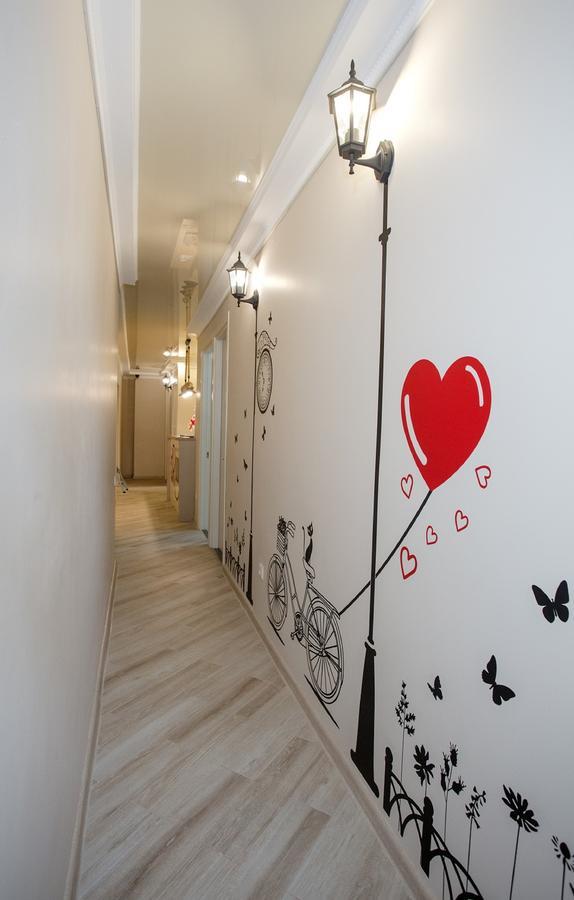5 Rooms บาทูมิ ภายนอก รูปภาพ